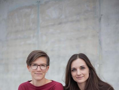 Dagmar Krišová, Marcela Poláčková, Konsent