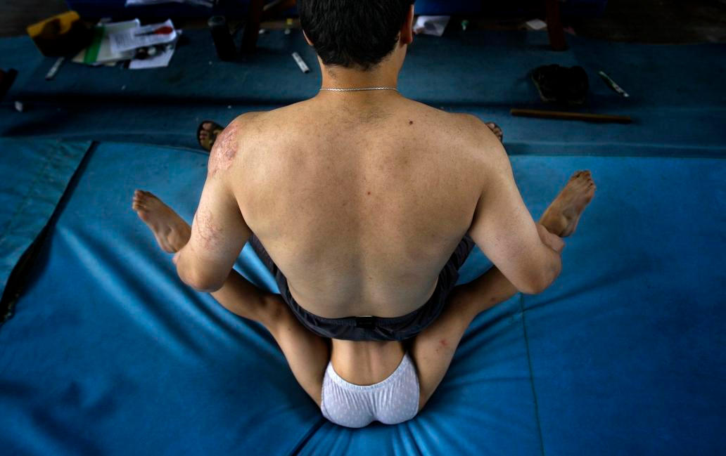 Drsná gymnastická škola Číny