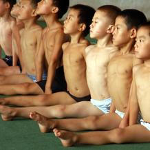 Drsná gymnastická škola Číny