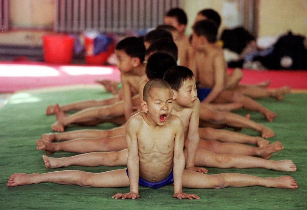 Drsná gymnastická škola Číny