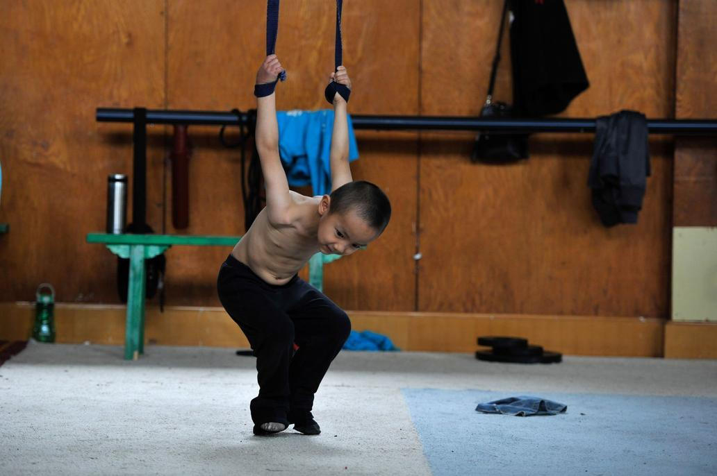 Drsná gymnastická škola Číny