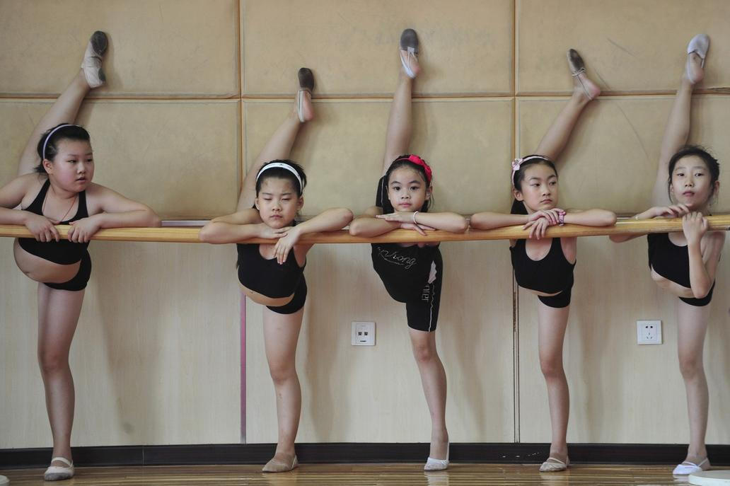 Drsná gymnastická škola Číny