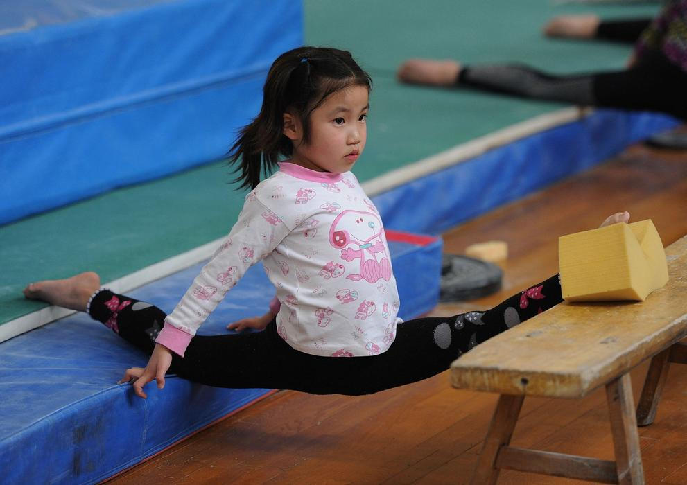 Drsná gymnastická škola Číny