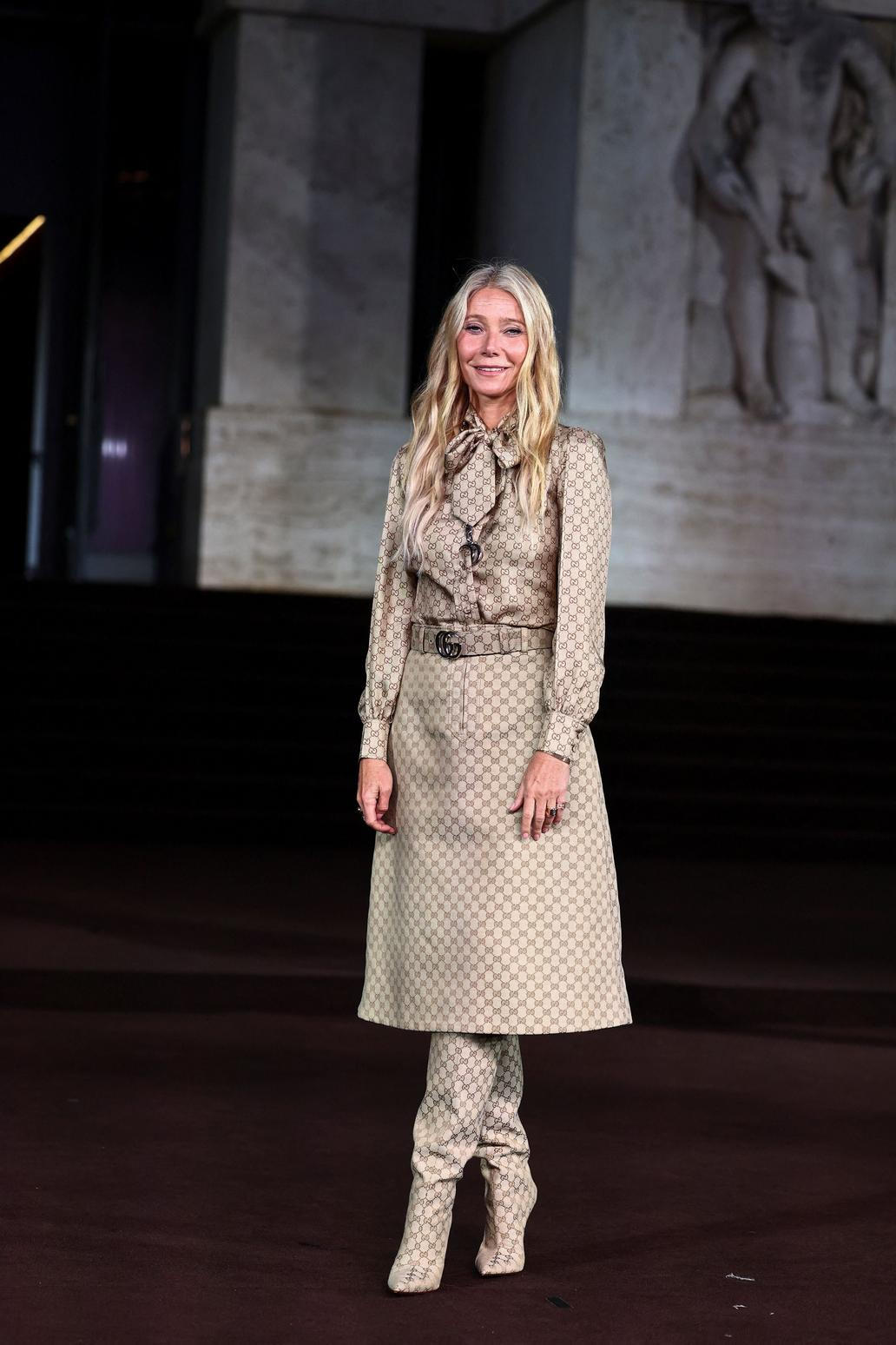 Paltrow je obvykle považována za ideální představitelku tzv. tichého luxusu – prestižních, precizně vypracovaných kousků, jejichž hodnota se ukáže jen těm skutečně módě zasvěceným. Gwyneth Paltrow