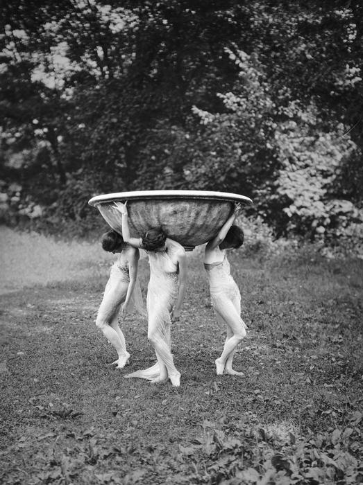 Arnold Genthe, Genthe photograph collection, Library of Congress, Prints and Photographs Division