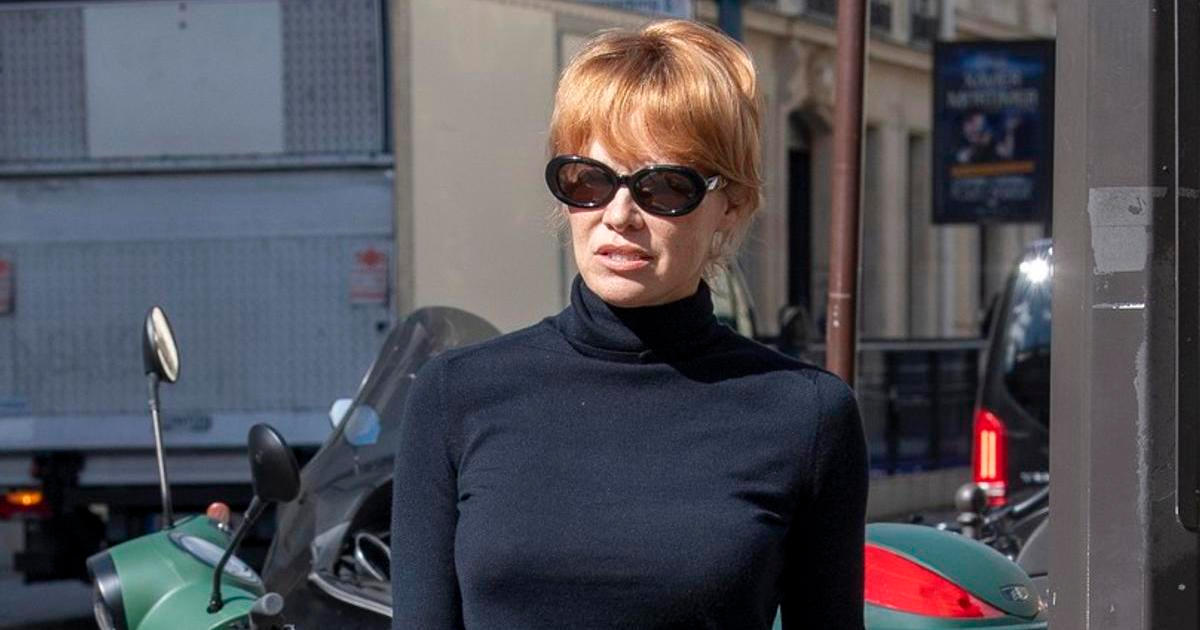 Ikonická "chemlonová" blond je pryč. Z Pamely Anderson je zrzka