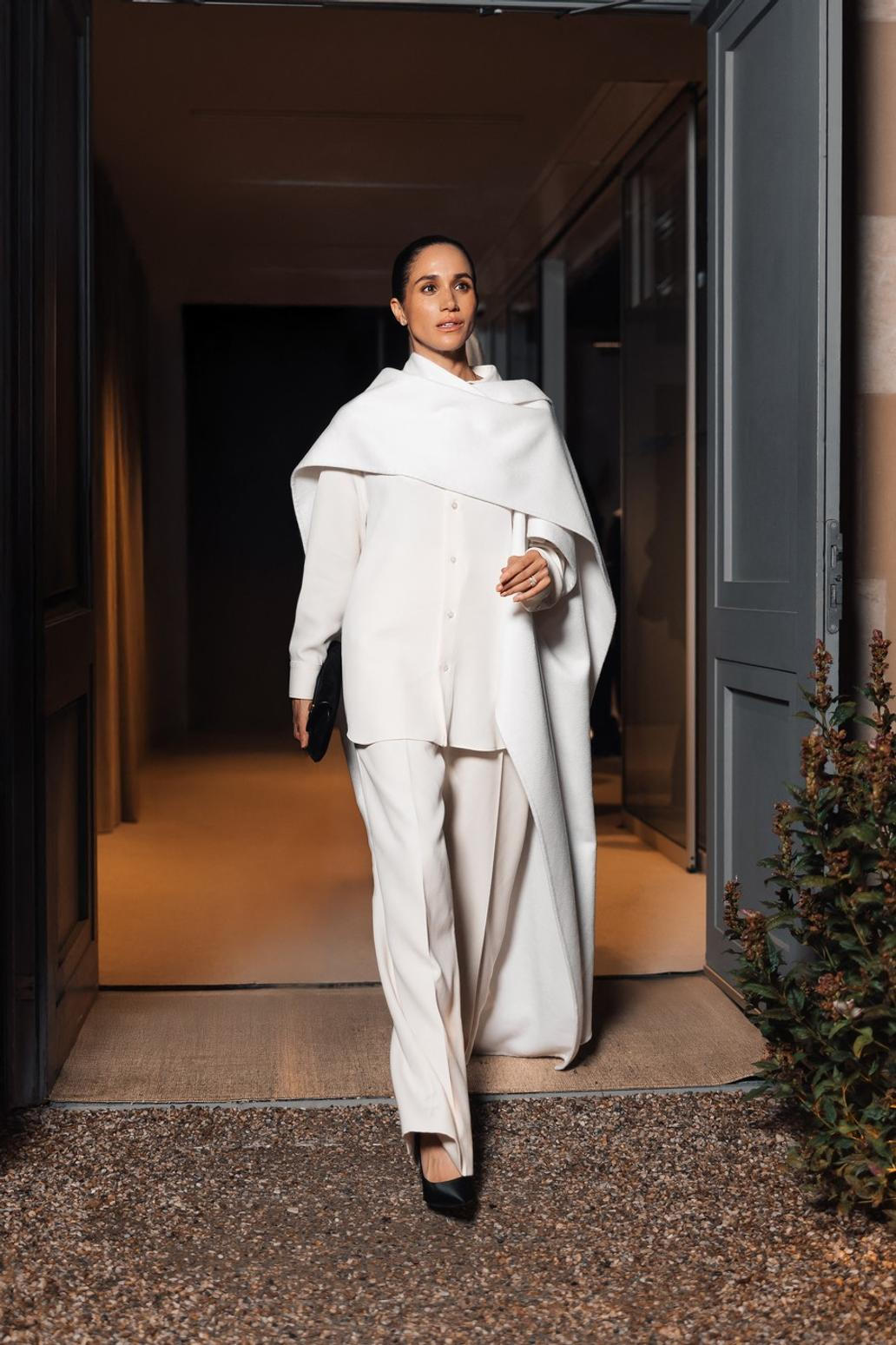 Paris Fashion Week: Meghan Markle