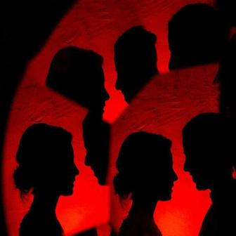 Láska odrážená ve fragmentech — Tisíc siluet, jeden příběh