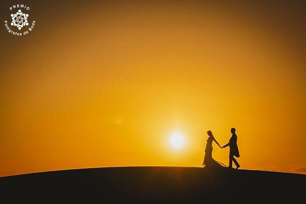 Kráčení do manželství jako dvě siluety v telenovele - úvod