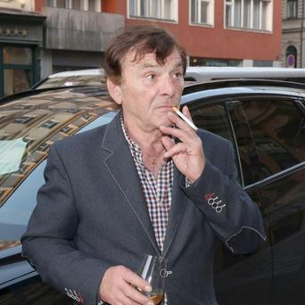 Pavel Trávníček, cigareta, kouření
