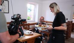 Ano, šéfe - 1. díl Ořechovka