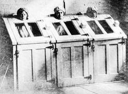 Temné fotky z počátků psychiatrie