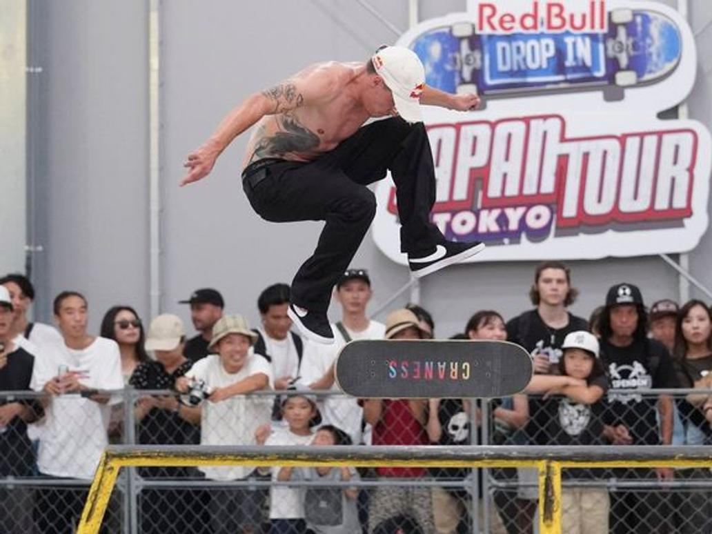Skateboardista Maxim Habanec se stále zdokonaluje. Skateboardista Maxim Habanec se stále zdokonaluje.