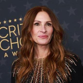 Julia Roberts