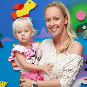 Zuzana Belohocová s dcerou Salmou