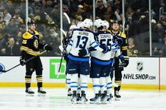 NHL: Winnipeg Jets at Boston Bruins
