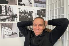 Expředseda Pirátů Ivan Bartoš v rozhovoru pro Aktuálně.cz v lednu roku 2025