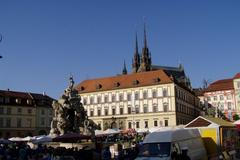 Zelné náměstí a Dietrichsteinský palác v Brně.