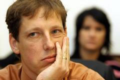 Stanislav Gross vypovídá před komisí Unipetrol