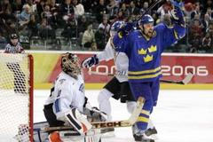 Švédský hokejista Holmström