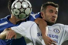 Kvůli míči ztratil hlavu