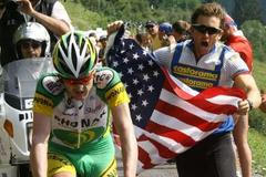 Nový americký hrdina Tour