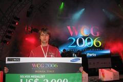 Robin "EPiDEMiK" Humelič se svou výhrou