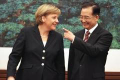 Angela Merkelová při jednání s čínským premiérem Wen Ťiao-paem