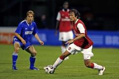 Velká premiéra Rosického v Arsenalu