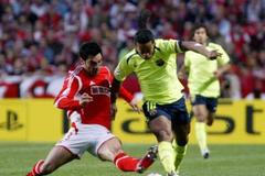 Benfica - Barcelona: Rocha a Ronaldinho