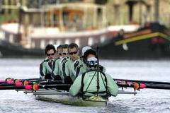 Posádka Cambridge při tréninku