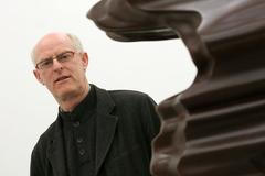 Sochař Tony Cragg