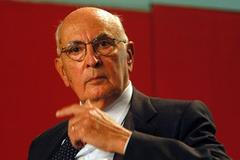 Novým italským prezidentem se stal bývalý komunista Giorgio Napolitano