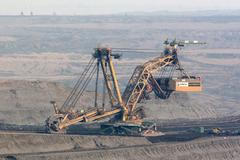 Těžba hnědého uhlí