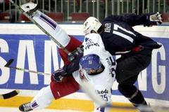 Česko - USA: Hejda a Kesler