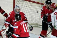 Švýcarsko - Bělorusko: Aebischer, Steinegger, Paterlini a Skabelka