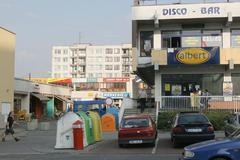 Obchodní centrum ve Vlašimi