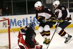 NY Rangers - Atlanta: Henrik Lundqvist, Marc Savard a Scott Mellanby