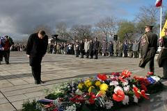 Slavnostní nástup ke Dni veteránů na Vítkově