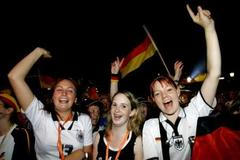 Německo - Portugalsko: fanynky