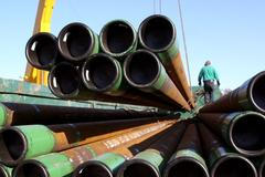 Těžba ropy na jižní Moravě