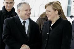 Kaczyński a Merkelová