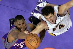 LA Lakers - Phoenix: Walton a Diaw