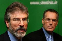 Gerry Adams, vůdce irské katolické strany Sinn Fein