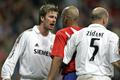 Real Madrid - Atletico Madrid: Beckham, Luccin a Zidane