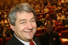 Vojtěch Filip na mítinku KSČM v Kongresovém centru