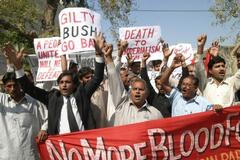 protesty proti Bushovi v Pákistánu