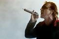 Bono při koncertu U2 v argentinském Buenos Aires 1. 3. 2006