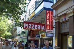 X-Sport, prodejna na Václavském náměstí