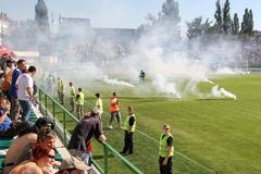 Dýmovnice na hřišti